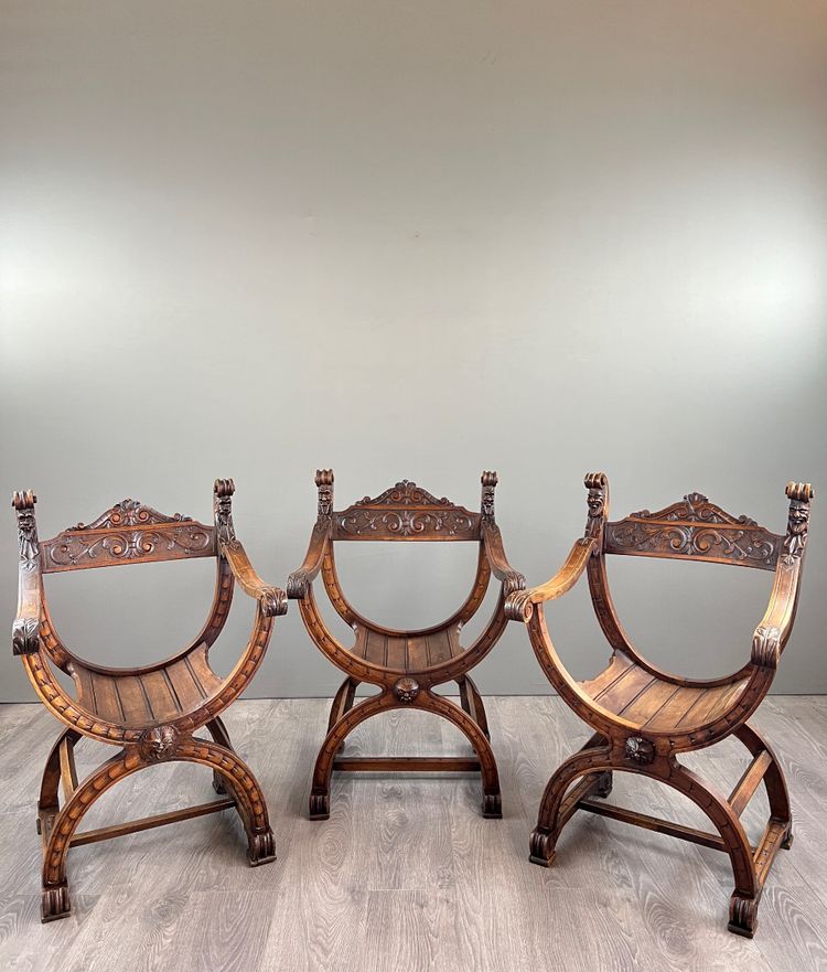Suite de Trois Fauteuils de Style Renaissance, XIXe siècle