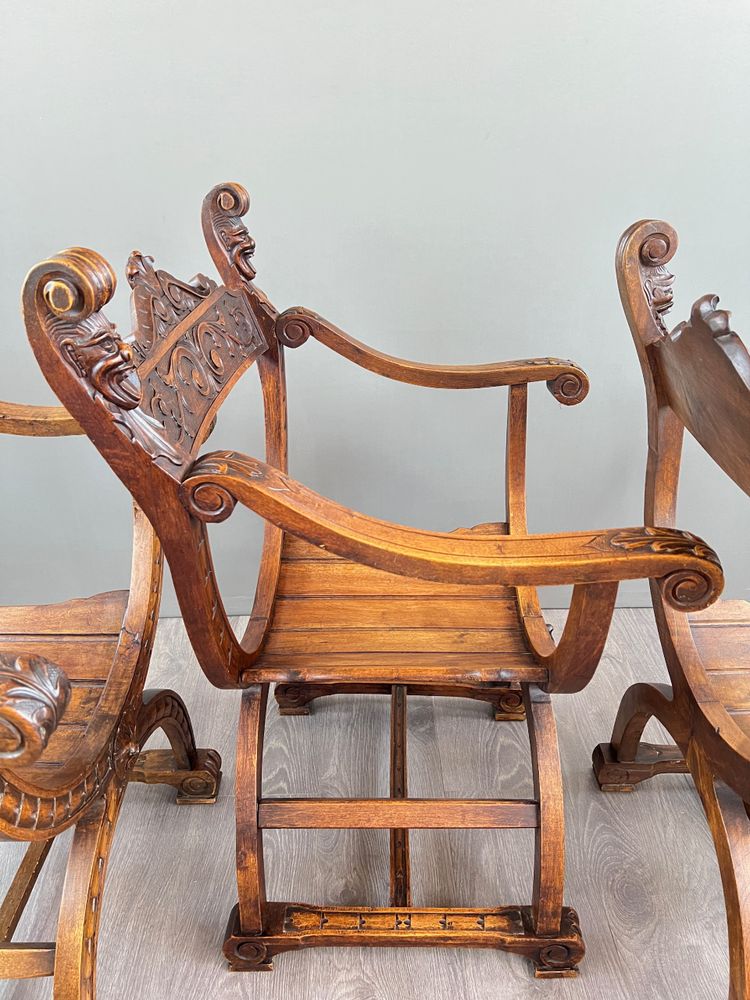 Suite de Trois Fauteuils de Style Renaissance, XIXe siècle