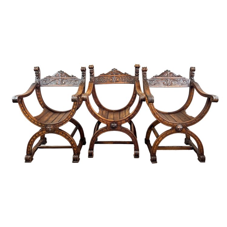Suite de Trois Fauteuils de Style Renaissance, XIXe siècle