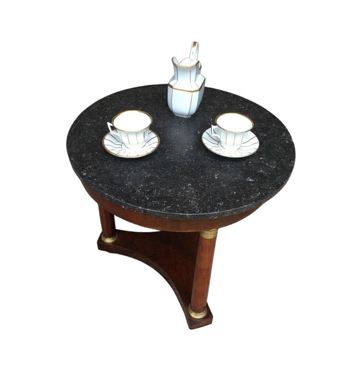 Table basse ronde de style Empire