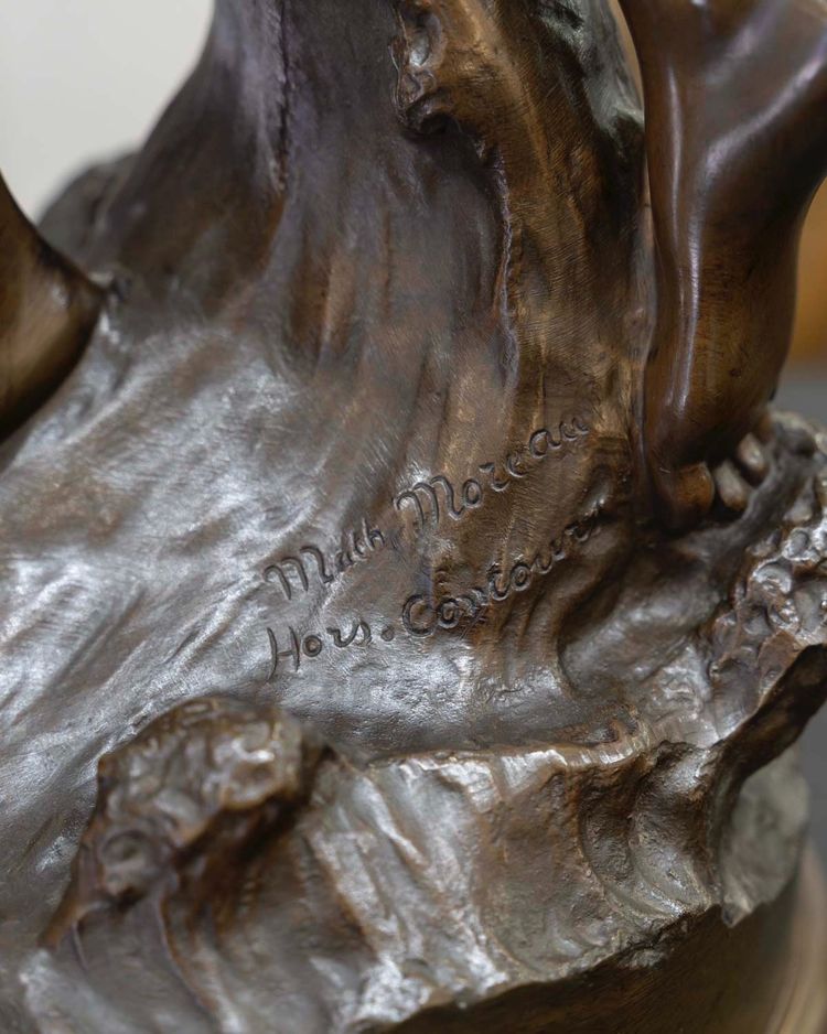 Sculpture - Elegant Woman With A Lyre , Mathurin Moreau (1822-1912) - Bronze