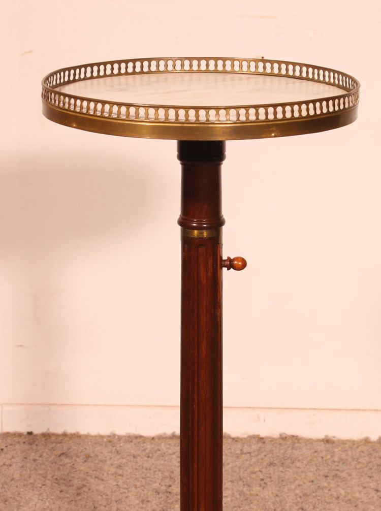 Tripod Table In Mahogany With Mechanism - 19th Century