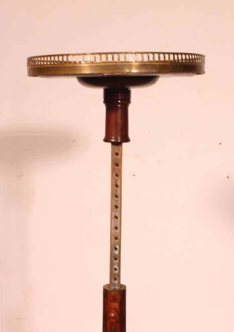 Tripod Table In Mahogany With Mechanism - 19th Century