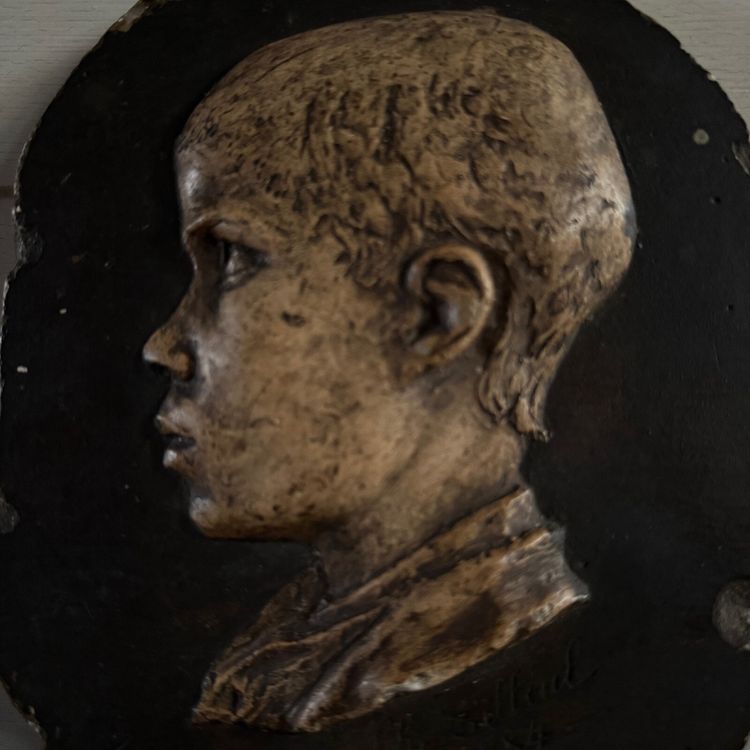 Calco in gesso di Charles Filleul, profilo di un bambino, un piccolo Teigneux