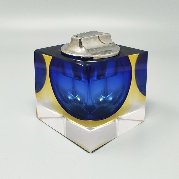 Superbe briquet de table bleu des années 1960 en verre de Murano Sommerso par Flavio Poli pour Seguso
