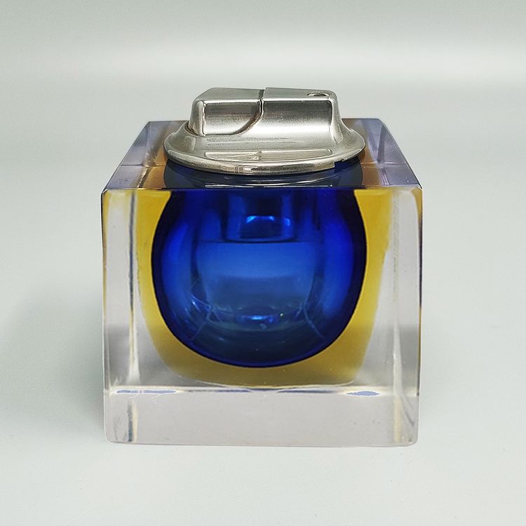 Superbe briquet de table bleu des années 1960 en verre de Murano Sommerso par Flavio Poli pour Seguso