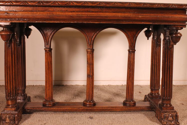 table d'époque renaissance en noyer- 16° siècle