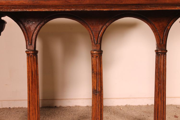 table d'époque renaissance en noyer- 16° siècle