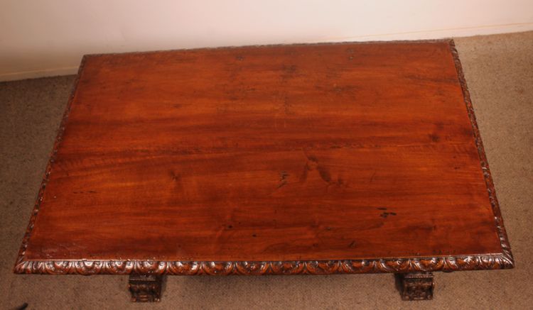 table d'époque renaissance en noyer- 16° siècle