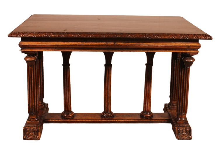 table d'époque renaissance en noyer- 16° siècle