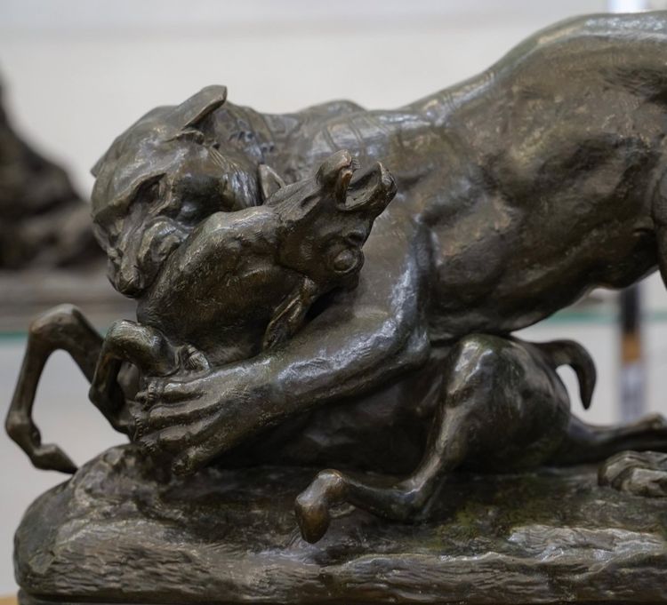 Gruppo in bronzo "Tigre che sorprende un'antilope", Antoine-Louis Barye (1795 - 1875)