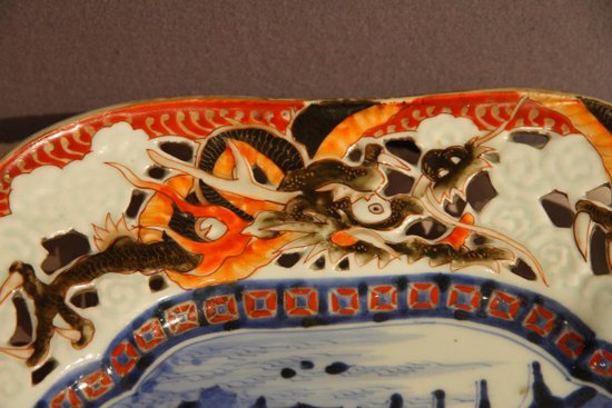 Chinese Openwork Ceramic Dish With Dragon Decor, Late Nineteenth Century