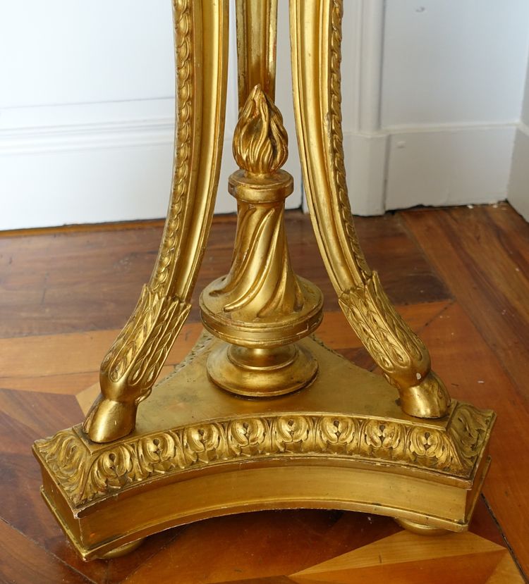 Athenian pedestal table in carved and gilded wood, Louis XVI style, Aleppo breccia marble