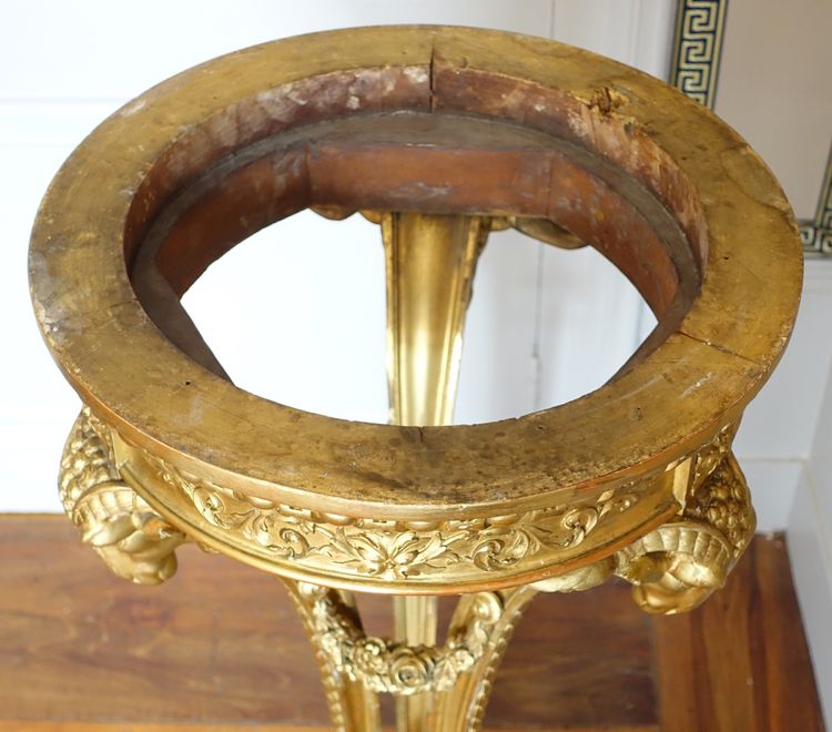 Athenian pedestal table in carved and gilded wood, Louis XVI style, Aleppo breccia marble