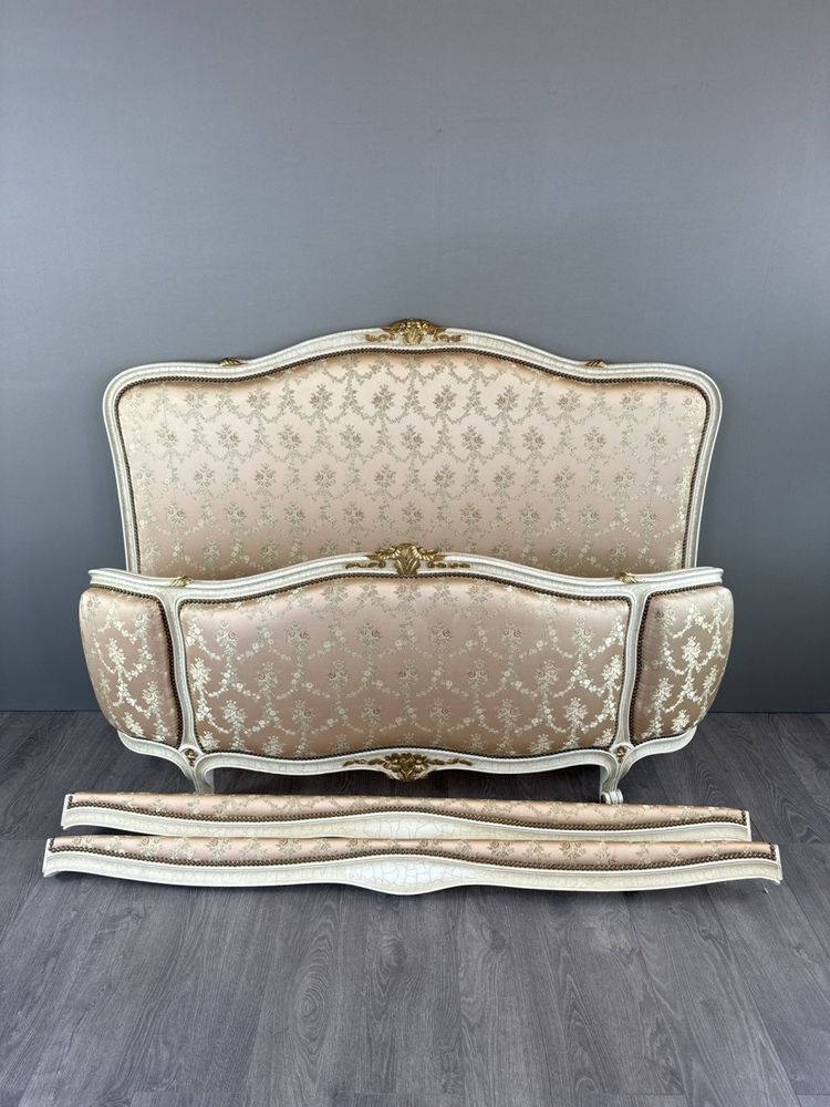 Letto in legno, inizio XX secolo