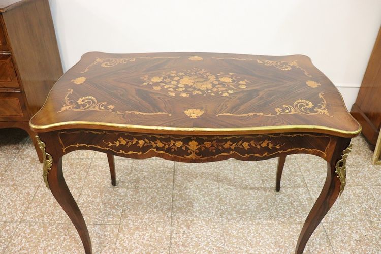 Petit bureau en bois, 20e siècle