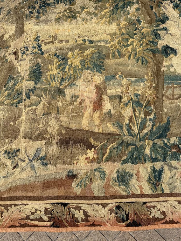 Important tapestry from the Aubusson factory representing a pastoral scene