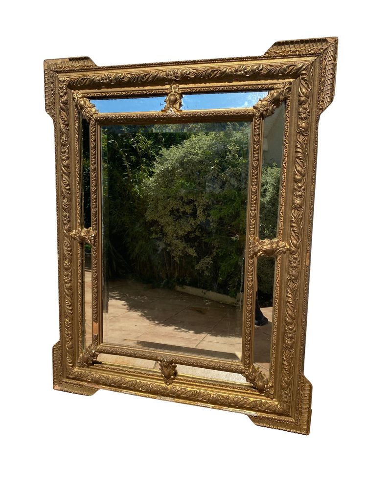 Specchio da camino in stile Luigi XVI con perle di vetro in legno dorato - XIX secolo