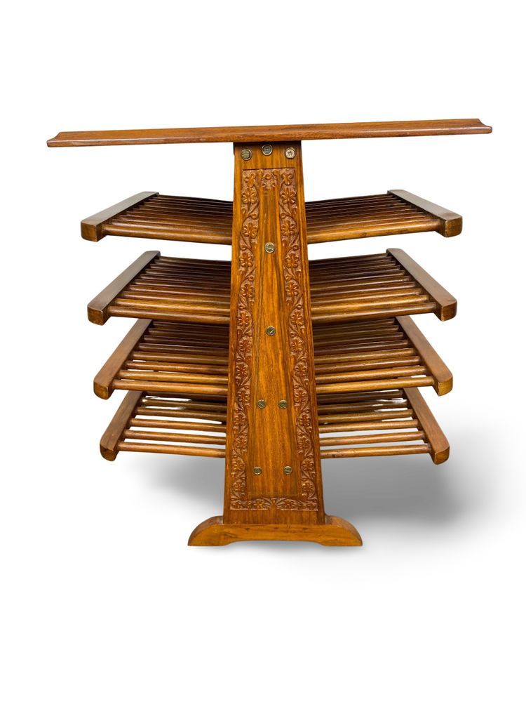 Porte-revues en bois dans le style d'Edward J. Wormley, Circa 1950