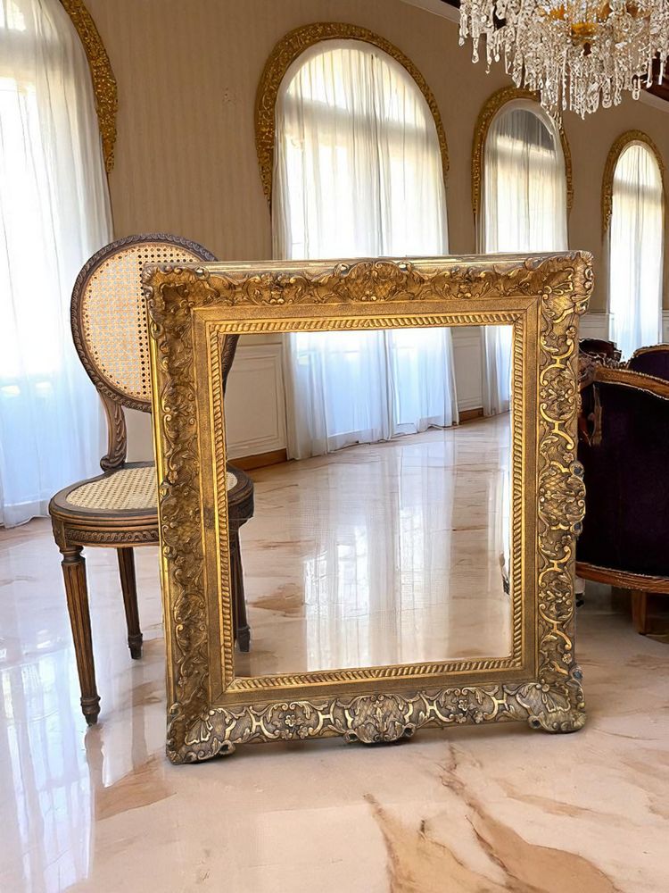 CADRE DU XIXe EN BOIS ET STUC DORÉ ESTAMPILLÉ POUR PEINTURE 67 CM X 56 CM