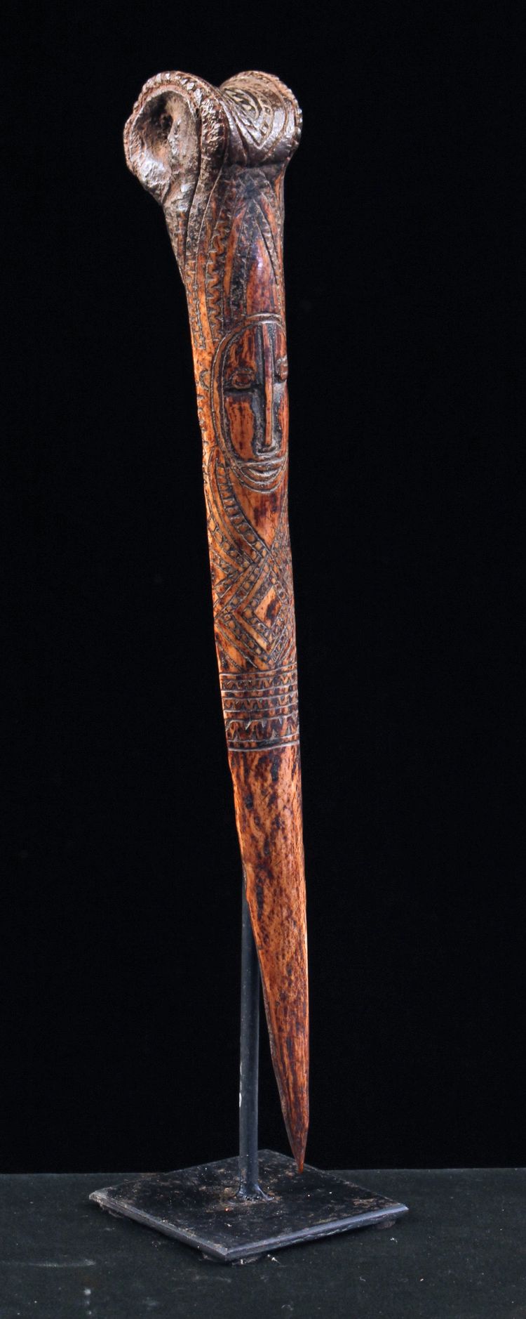 Bone dagger, tribal art, Oceanic art, Oceania, weapon, Papua New Guinea, Pacific, 38 cm