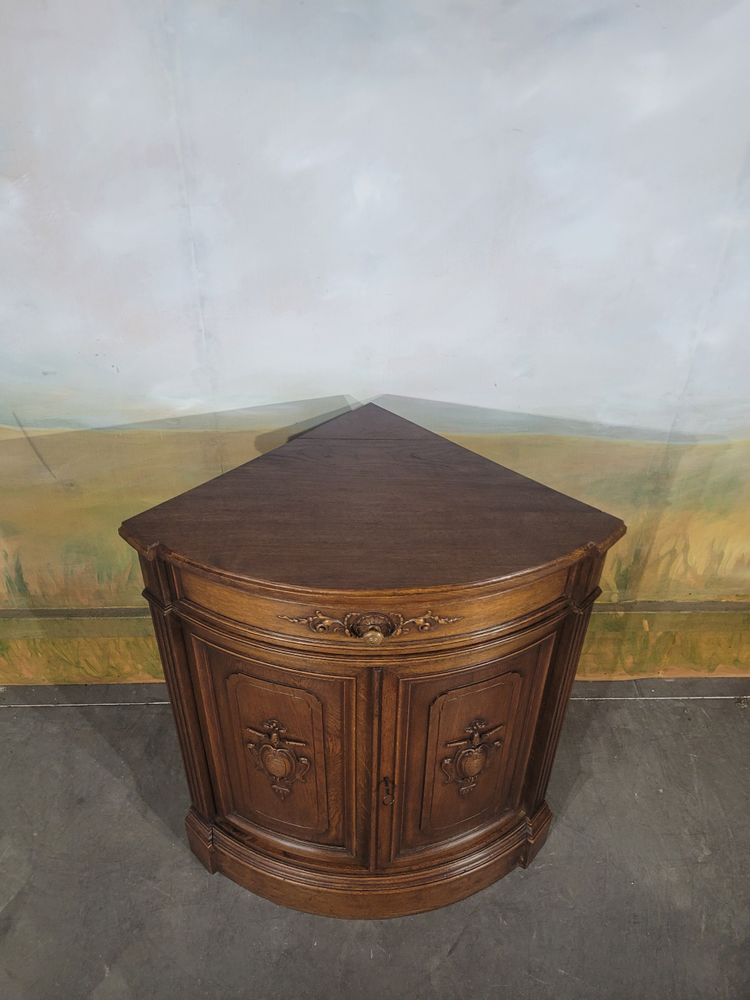 Meuble d'angle, encoignure XIX ème en chêne 