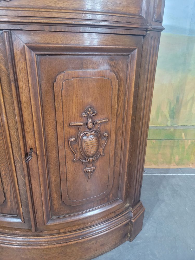 Meuble d'angle, encoignure XIX ème en chêne 