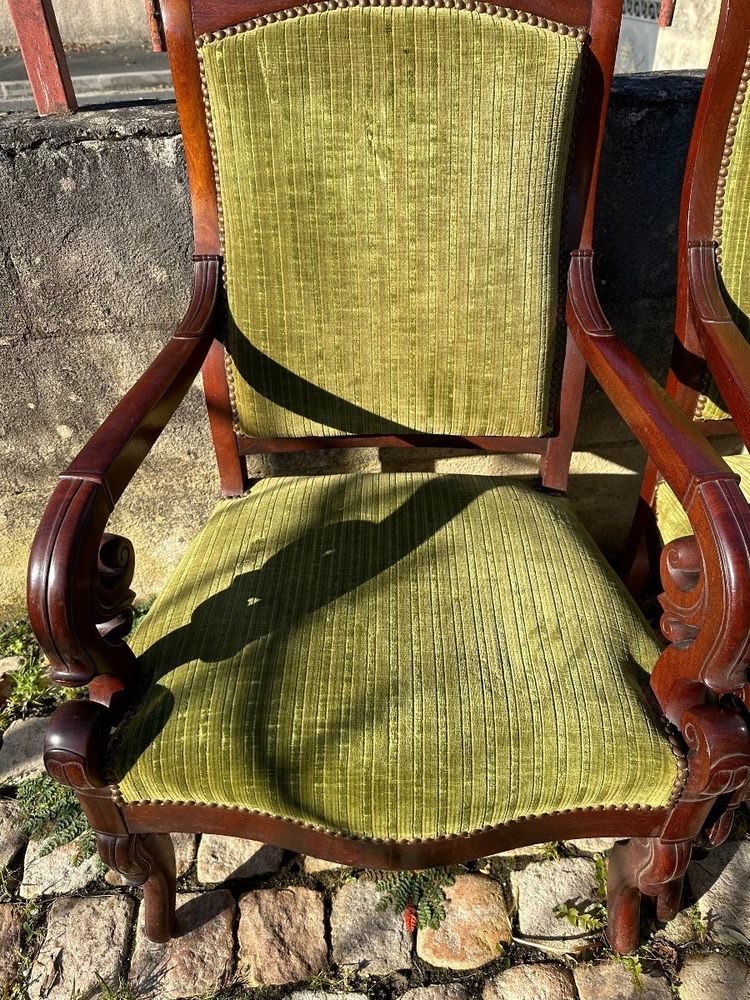 Paire De Fauteuils D’époque Charles X En Acajou 