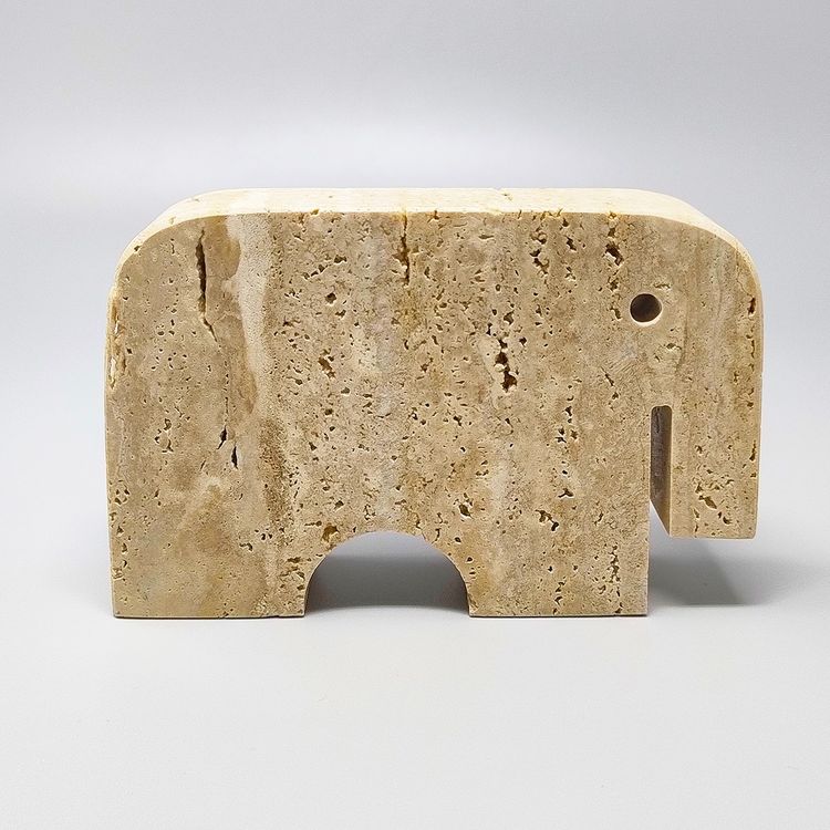 Sculpture originale d'éléphant en travertin des années 1970 par Enzo Mari pour F.lli Mannelli
