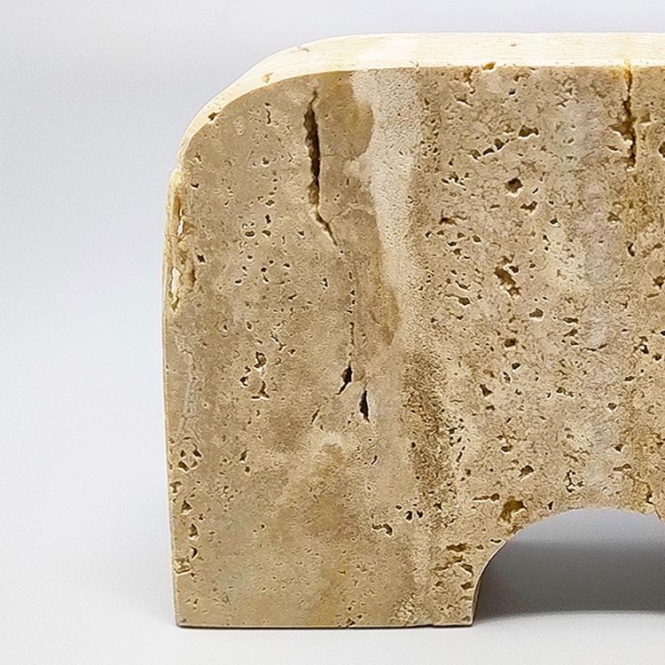 Sculpture originale d'éléphant en travertin des années 1970 par Enzo Mari pour F.lli Mannelli