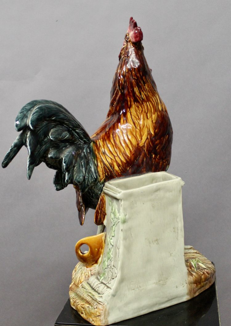 COQ en faience polychrome émaillée par Louis Robert Carrier Belleuse 55 cm de haut