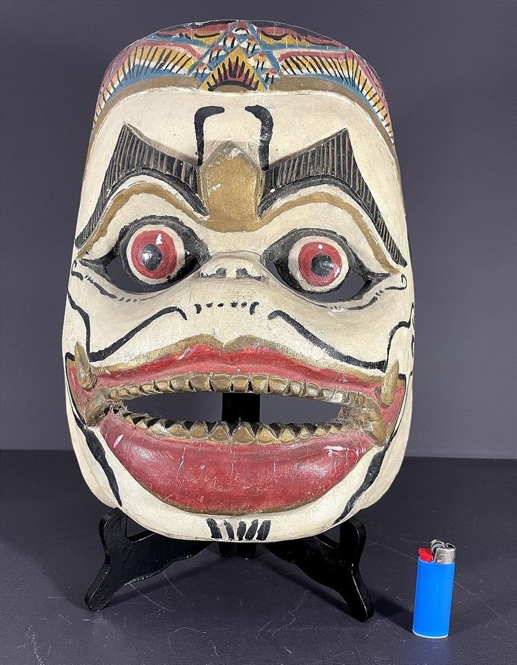 Indonesia, mid-20th century, mask from the Barong theater.