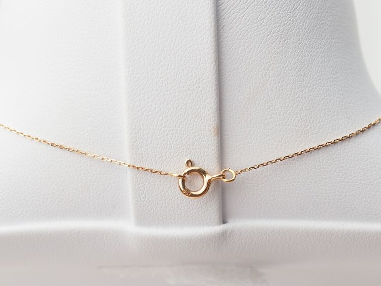 Collier pendentif en or rose et saphir 