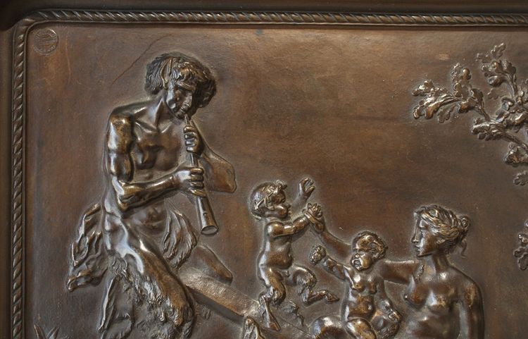 Grande placca in bronzo con scena satirica secondo Clodion, Thiébaut Frères XIX secolo