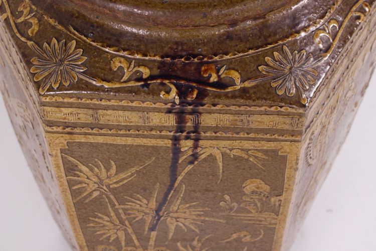 Großes sechseckiges Glas von Martaban