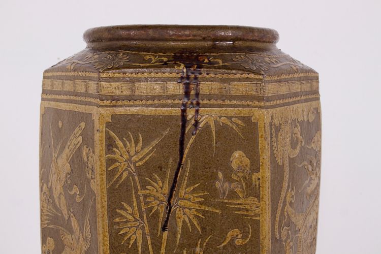 Großes sechseckiges Glas von Martaban