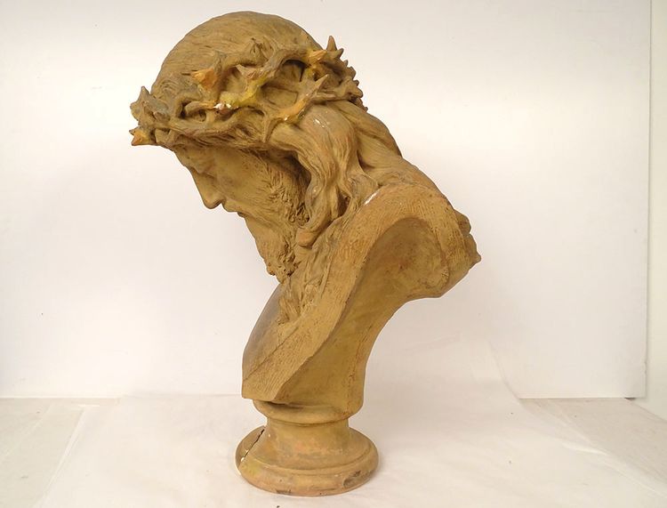 Busto scultoreo di Cristo coronato di spine J.-B. Clésinger terracotta 61 cm XIX secolo