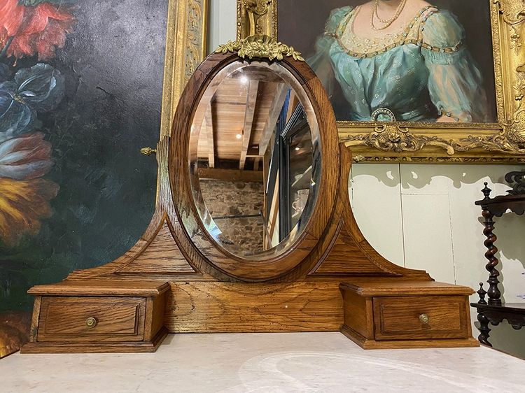 Coiffeuse de style Louis XVI début XXe