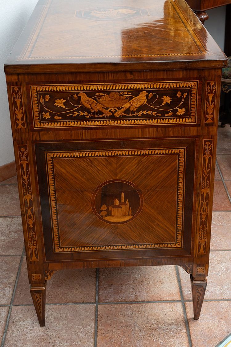 Commode ancienne Louis XVI Lombardie (Italie) 18siècle.