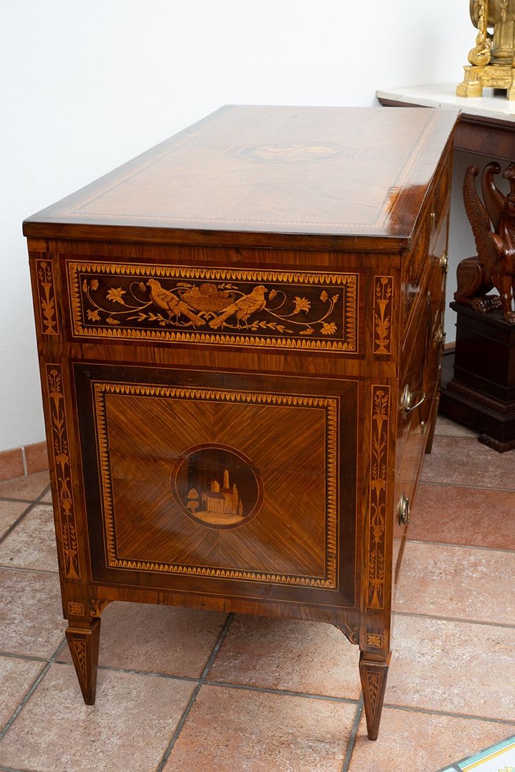 Commode ancienne Louis XVI Lombardie (Italie) 18siècle.