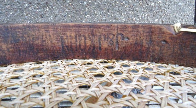 Deux chaises KOHN N°35, vers 1875 cannage neuf manuel- no Thonet