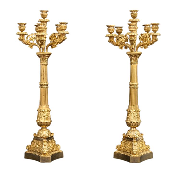 Coppia di candelabri dei primi del XIX secolo.