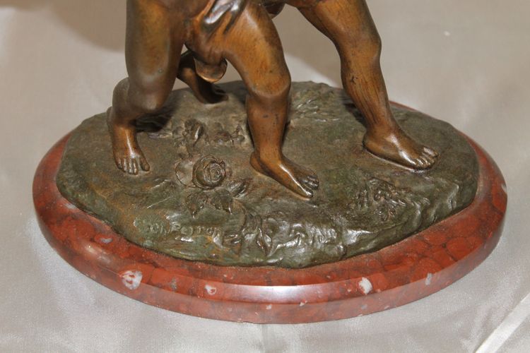 Sculpture signée Charles Théodore Perron 2 enfants portant un panier patine bronze ép. fin 19ème