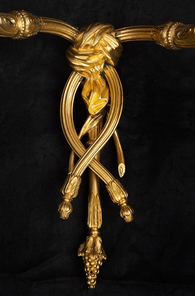 Paire d'appliques anciennes, France, XIXe siècle.
