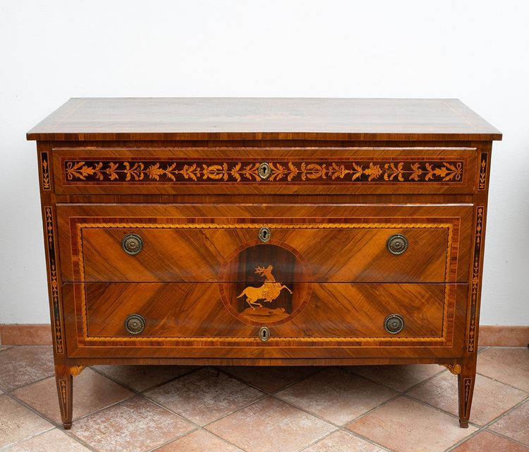 Commode ancienne Lombarde (Italie) Louis XVI,  18siècle.