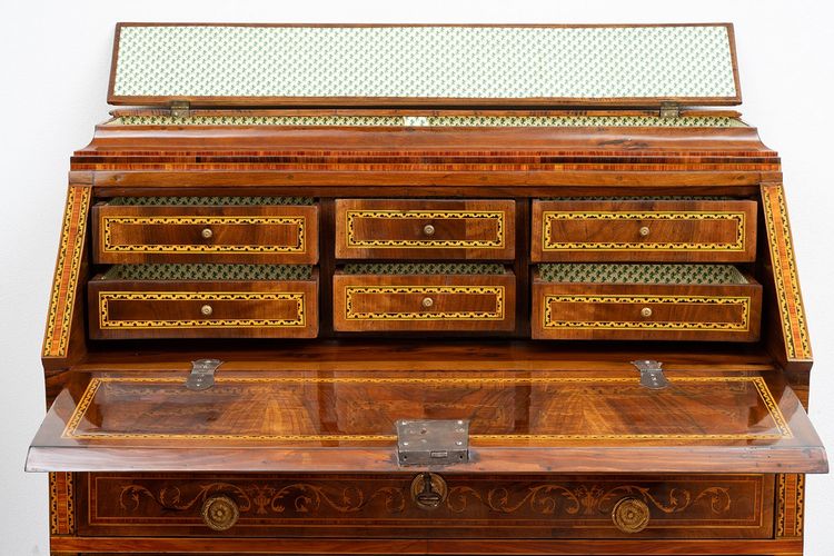 Bureau ancienne Louis XVI, Lombardie (Italie) 18siècle.