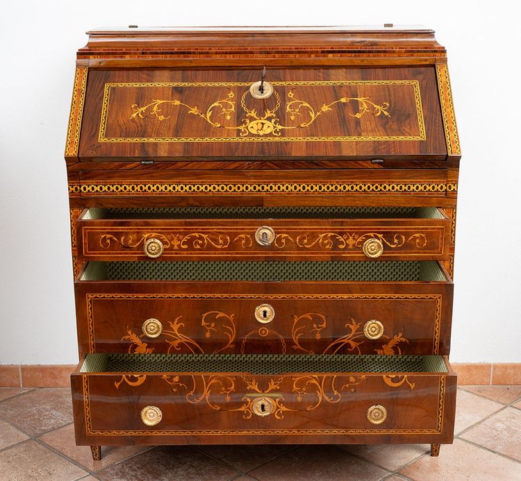 Bureau ancienne Louis XVI, Lombardie (Italie) 18siècle.