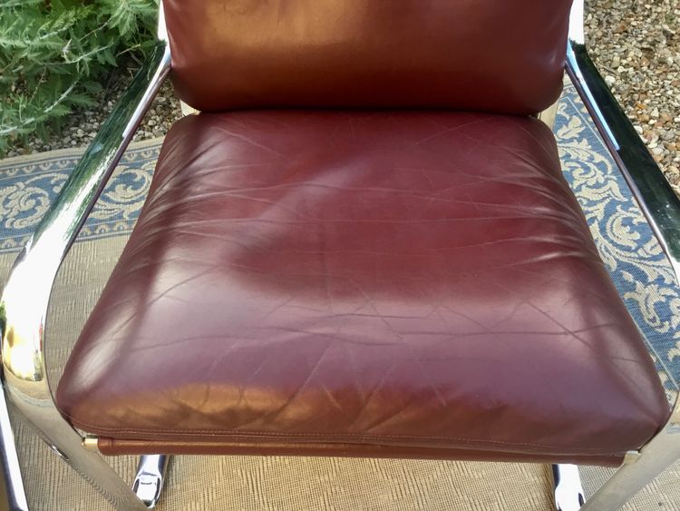 Pair of armchairs 70
