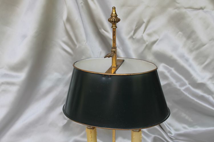 Lampada di transizione Luigi XV-Luigi XVI a 2 luci in bronzo a forma di bottiglia d'acqua calda, XX secolo