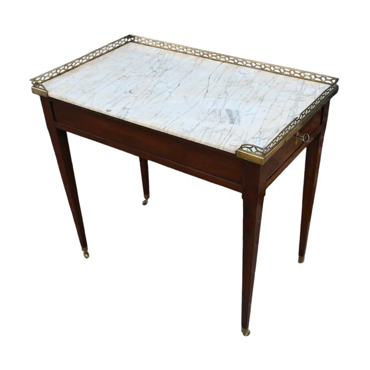 Table de salon en acajou estampillée de Georges Jacob , du XVIII